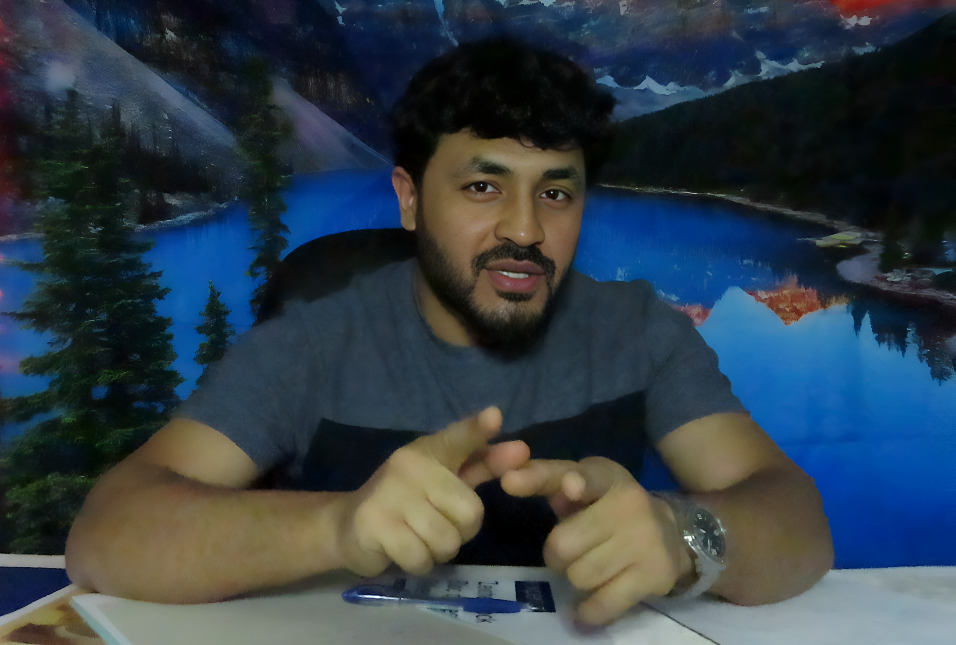who is the founder of aqyanoos.com